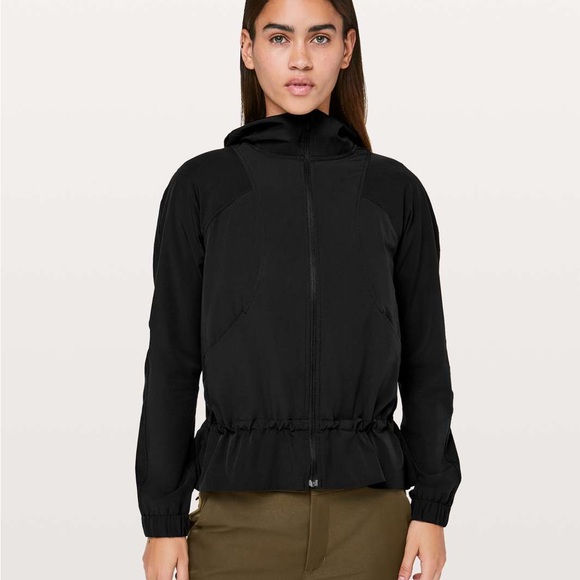 lululemon athletica Tops - Lululemon Pack It Up